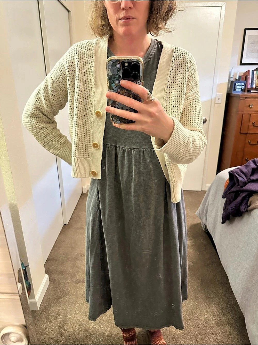 Banana Republic Cream 100% Cotton Knit Cropped Cardigan Size Small / Medium